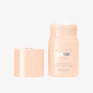 Eclat Femme Weekend Anti-perspirant Roll-On Deodorant