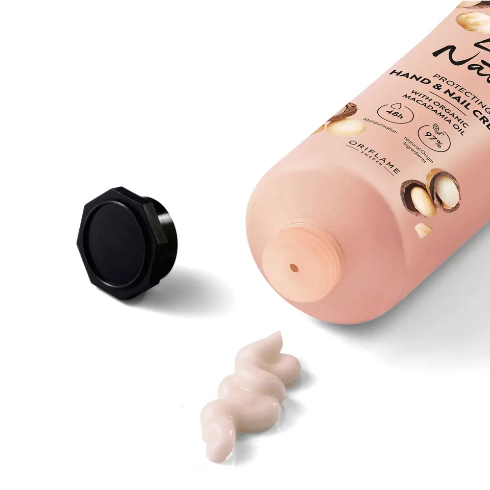 Protecting Hand & Nail Cream with Organic Macadamia Oil