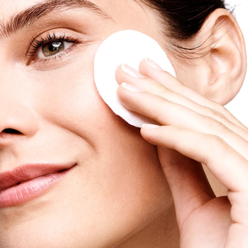 Soothing Micellar Cleansing Water