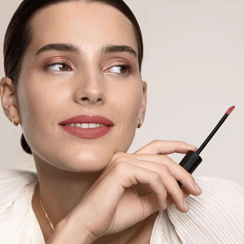 Giordani Gold Iconic Elixir Liquid Lipstick SPF 15