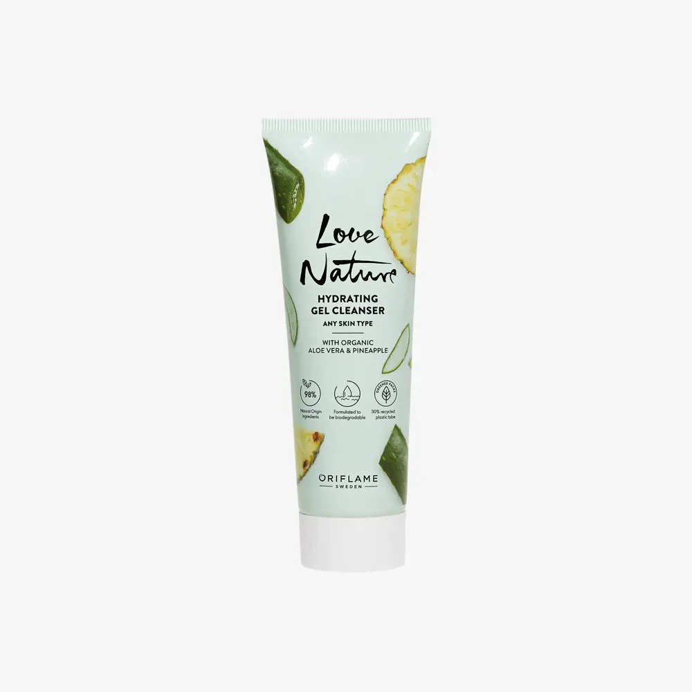 Love Nature Organic Aloe Vera and Pineapple Moisturizing Cleansing Gel