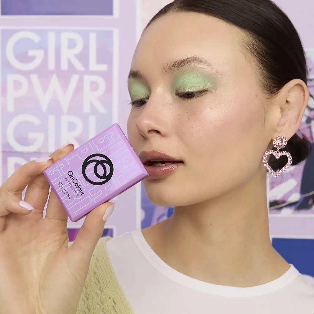 OnColour All Eyes Palette