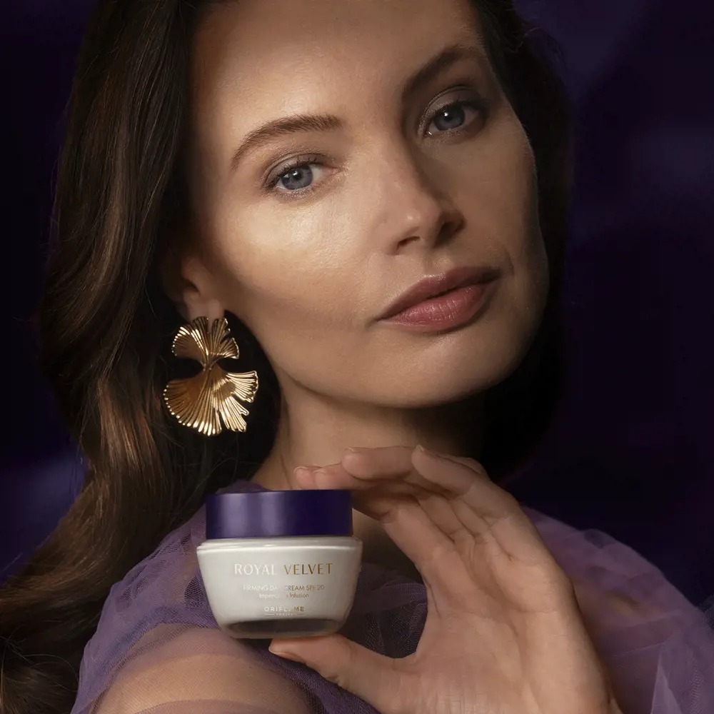 Royal Velvet Firming Day Cream SPF 20